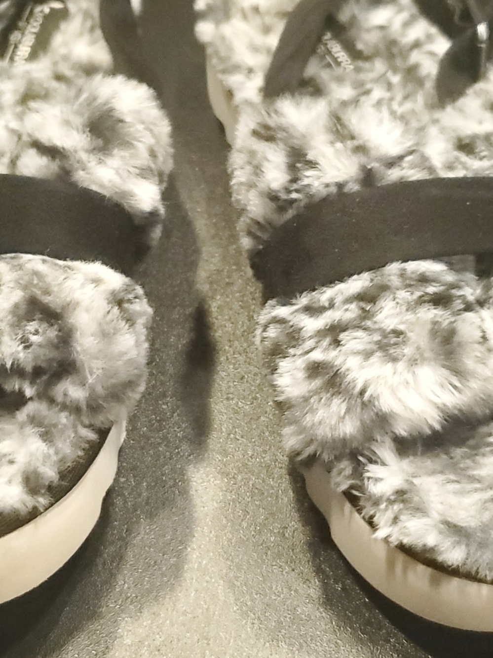 Koolaburra By UGG Slippers Size 10